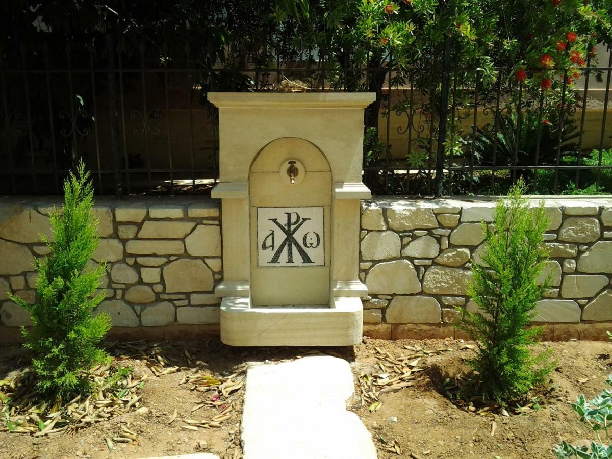 Father'S House In Kissamos Korfalonas Exterior photo