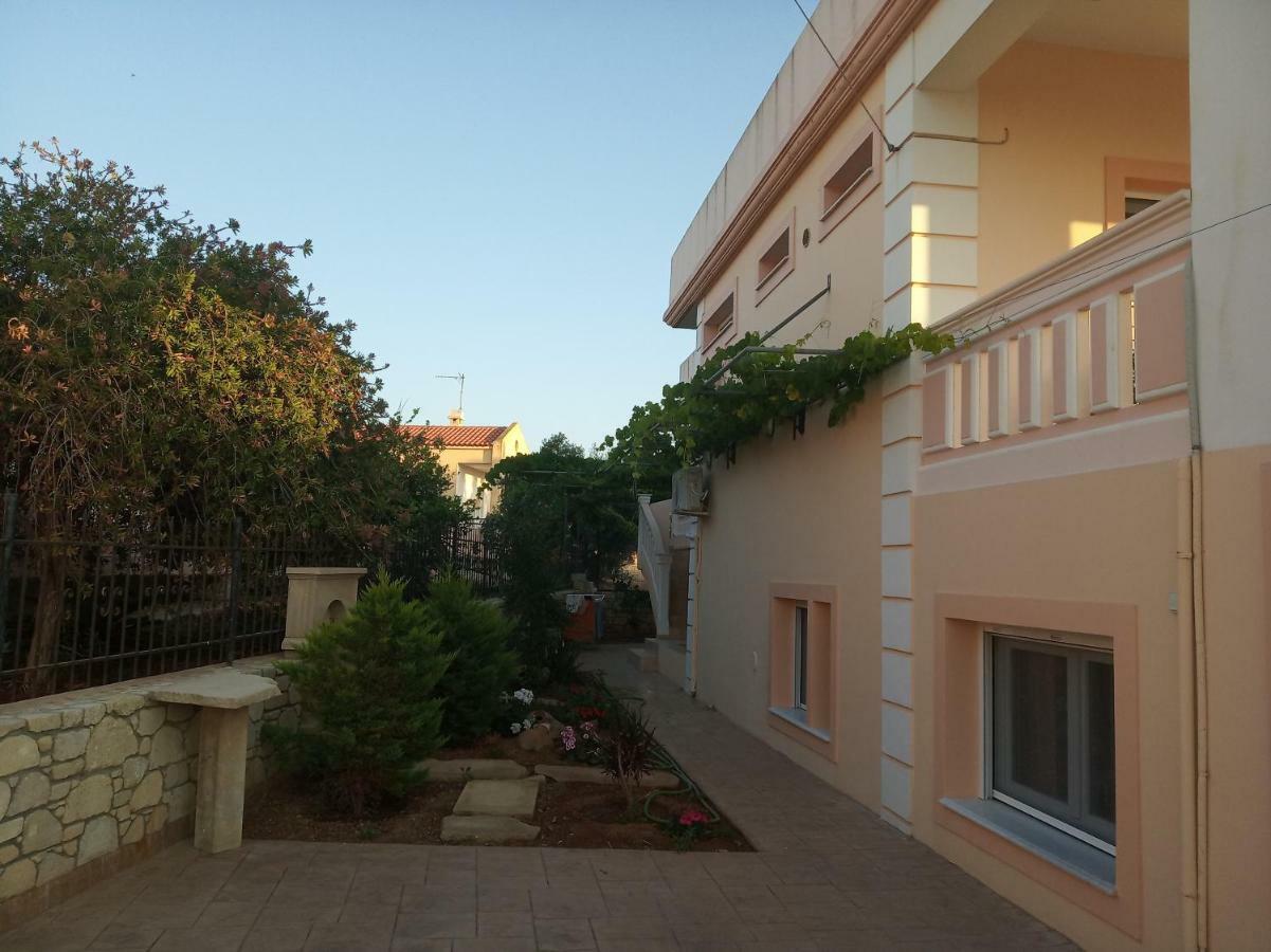 Father'S House In Kissamos Korfalonas Exterior photo